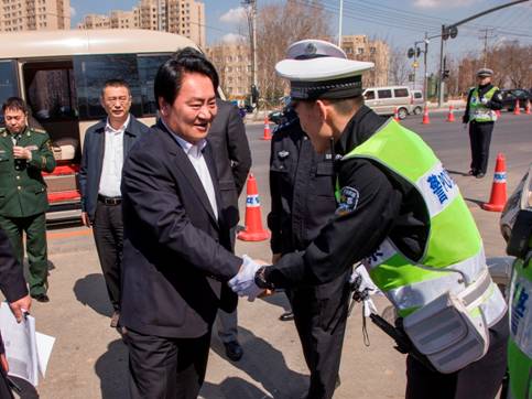 副市长、市公安局长刘国秀 实地检查清明节安保工作