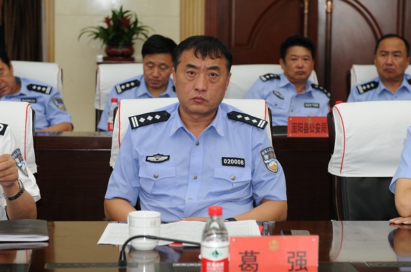 王来明副厅长带领自治区公安厅第一督导检查组莅临我局督导检查工作