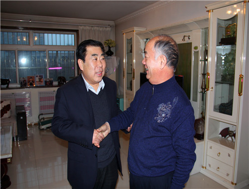 市卫计局党组书记,局长,市医改办主任宁建国同志登门